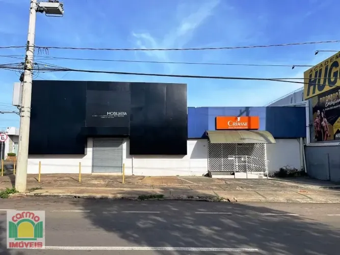Área à venda, 1200 m² por R$ 3.200.000 - Avenida Universitária