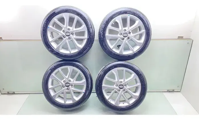 Jogo Roda Com Pneu 205/50 R17 Chery Arrizo 6 Ano 2020 2021 Cinza