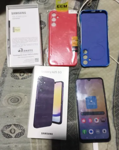 VD SAMSUNG A 25 5G 128 GB 6 RAM PEQUENO DETALHE VIDRO QUE NÃO IMPEDE SEU USO NORMAL 