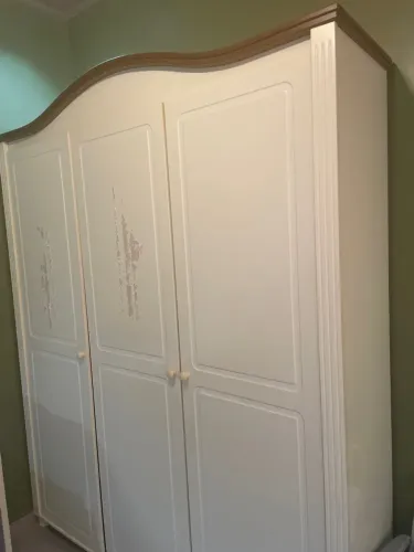 GUARDA-ROUPA BENOLIEL MDF