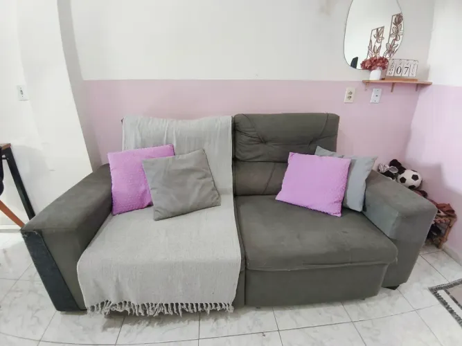 Sofá 3 lugares, retrátil