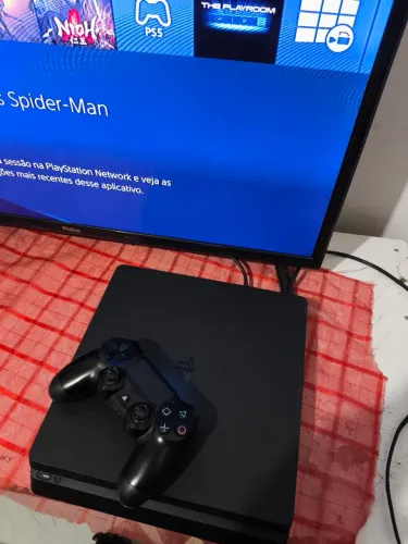 Playstation 4 Slim