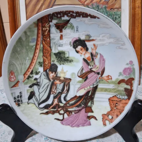 Prato decorativo  casal oriental, 