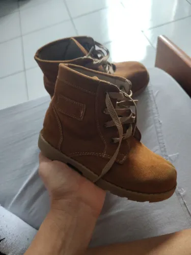 Bota infantil 