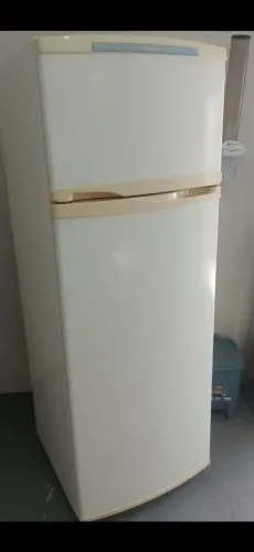 Geladeira consul 340 litros 