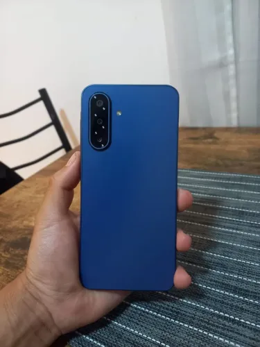 A17 5G. 128g semi novo único dono, não entrego.