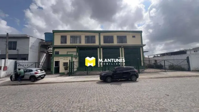 Alugue Galpão com 828m² em Caxangá Recife, com docas