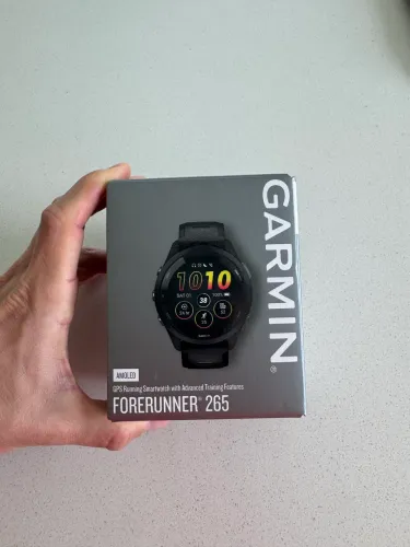NOVO E LACRADO - Relógio Garmin Forerunner 265 GPS Music AMOLED