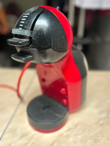 Cafeteira Dolce Gusto