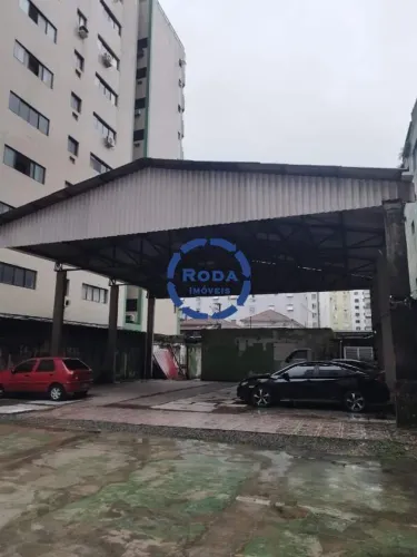 Galpão de 825 M2 no Centro de São Vicente, próximo da praia.