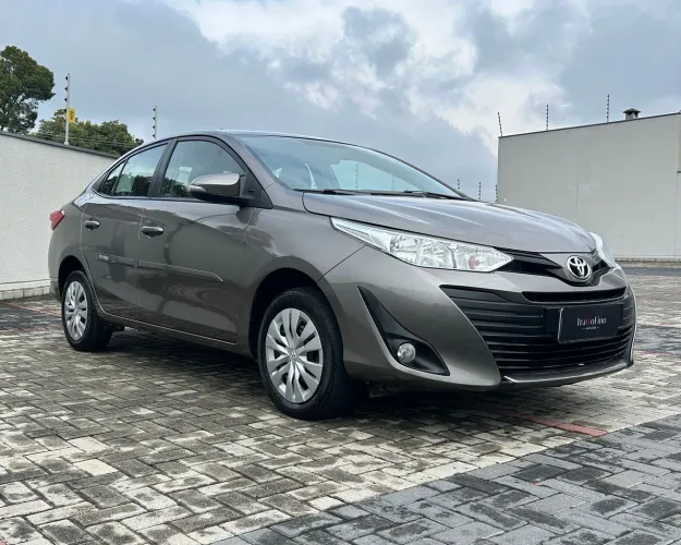 Toyota Yaris XL Sedan 1.5 Flex 16V 4P Aut. 2019