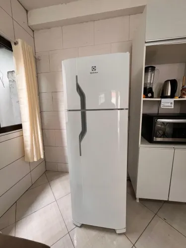 Geladeira Electrolux DC35A (260 litros) - Branca ÓTIMO ESTADO