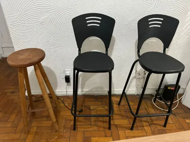 3 Banquetas Altas