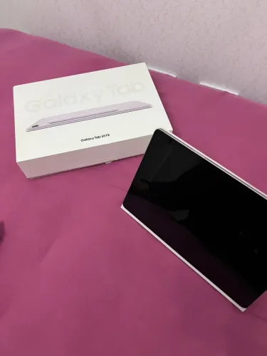 Vendo tablet Samsung S9 Fe 128 GB NOVO