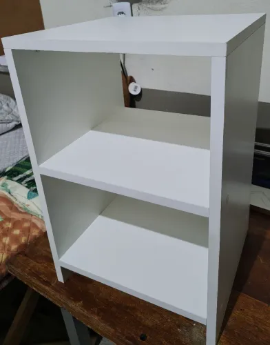 Móveis multiuso ( mesa de cabeceira)