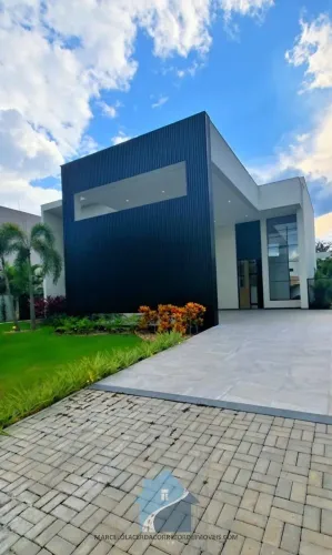 Casa no Condomínio Itapuranga III