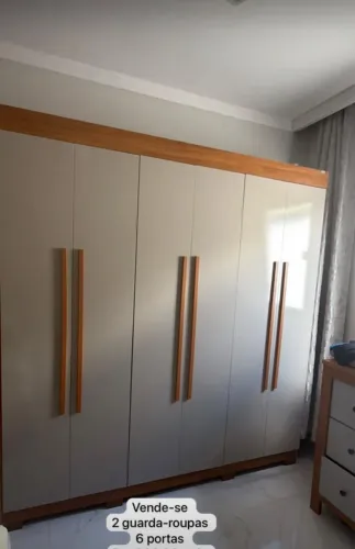 Vendo guarda-roupa