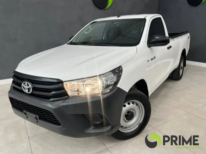 Toyota Hilux CS D4-d 4X4 2.5 16V 102cv TB Dies. 2021