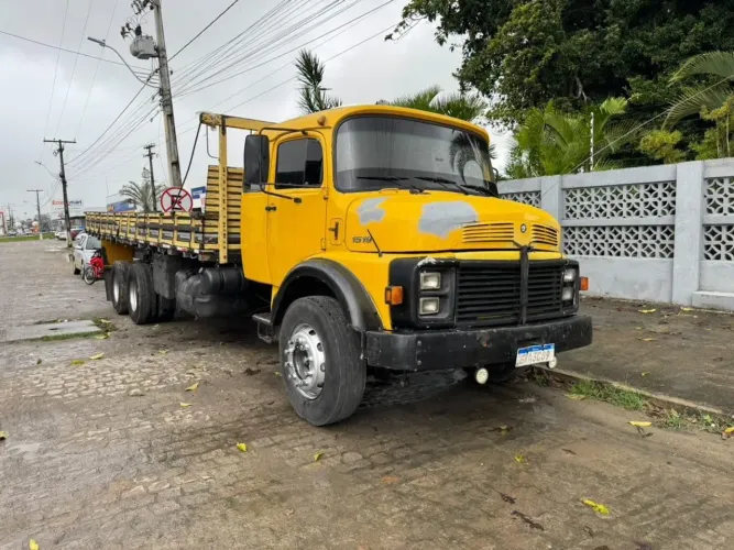 Mercedes 1519