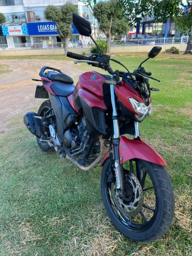 Fazer 250