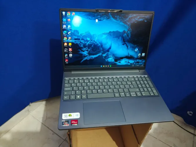 Notebook Lenovo Ideapad Slim 3 Ryzen 7 7735hs 24gb 512gb W11