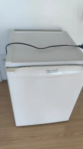 Frigobar 90l 110v