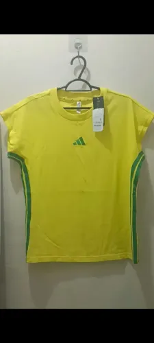 T-shirt da Adidas, original, tamanho M , nova