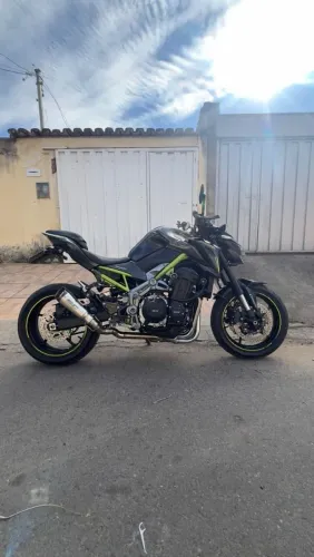 Vendo Kawasaki z900 impecável 