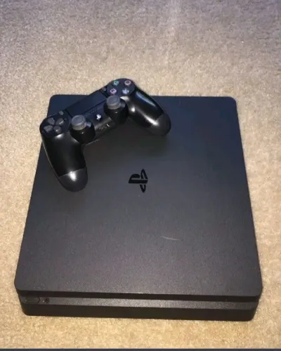 Ps4 Slim 1TB NOVO