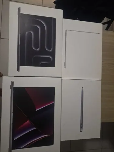 Caixas Originais de MacBook