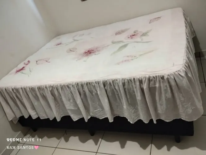 Vendo cama box casal pérola negra