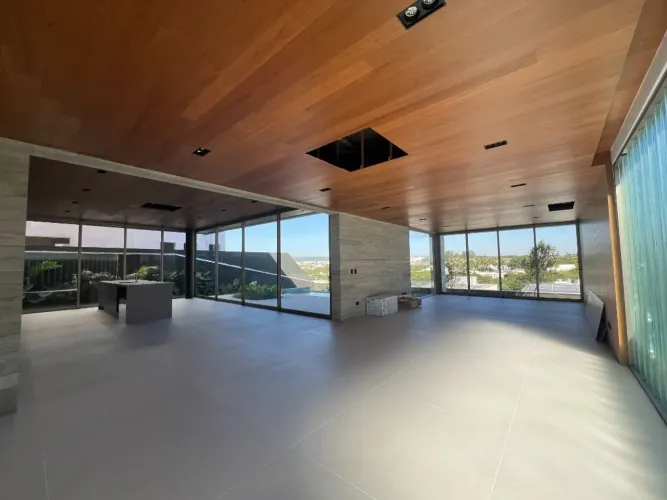 Casa com 4 quartos (suítes), 380 m² - venda ou aluguel - Alphaville Nova Esplanada - Votor