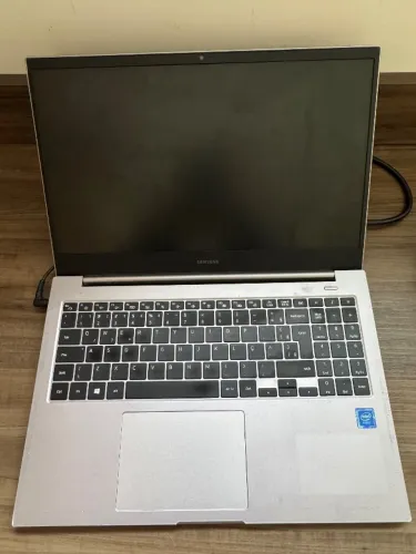 Notebook Samsung NP550XCJ-K01BR - Funcionando perfeitamente