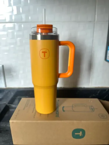      Garrafa Térmica Tupperware 1,1L Big T Nova na Caixa