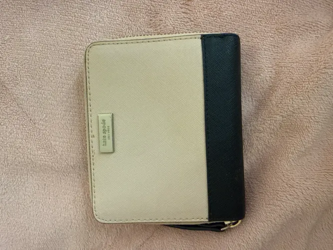 Carteira Kate spade