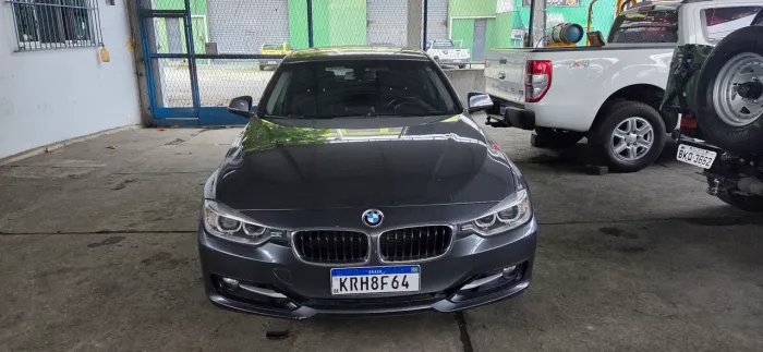 BMW 320I A 2.0 Turbo/activeflex 16V 184cv 4P 2015
