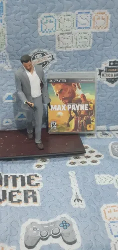 FIGURA AÇÃO ORIGINAL 01 BENECO MAX PAYNE MAIS JOGO ORIGINAL