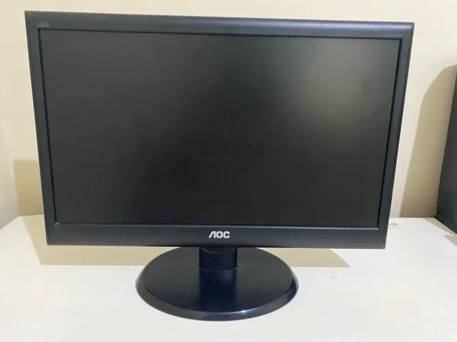 Monitor AOC 18,5 Polegadas