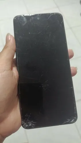 Infinix hot 40i para conserto 