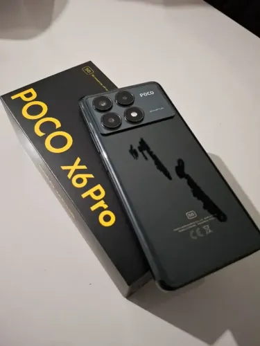 Xiaomi POCO X6 Pro 56 | 256GB / 12+6GB RAM + Carregador 67W