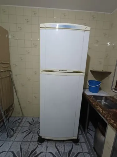 GELADEIRA DUPLEX - FREEZER 470 LTS. - CONTINENTAL