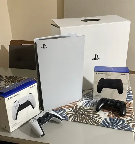 PlayStation 5 digital em perfeito estado