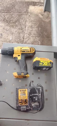Parafusadeira, furadeira de impacto dewalt