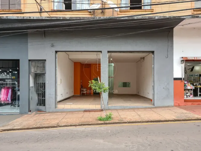 Loja para locação no Centro de Londrina, próximo ao Museu Histórico