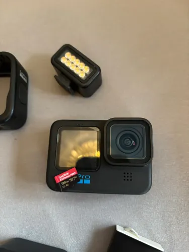 Go Pro Hero 11 com Media Mod