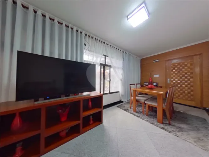 Casa Térrea à venda com 2 quartos em Parque Edu Chaves, São Paulo