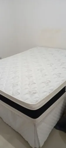 Cama casal Queen size castor nova 