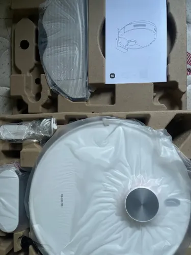 Robo xaomi s40 bivolt novo!!