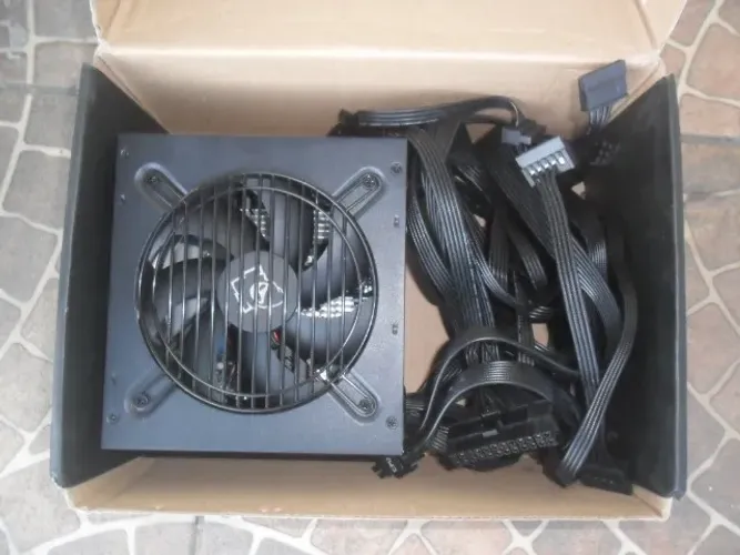 Fonte Real 600 80 plus 
