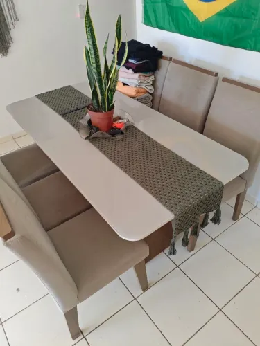 Mesa de 6 lugares 
